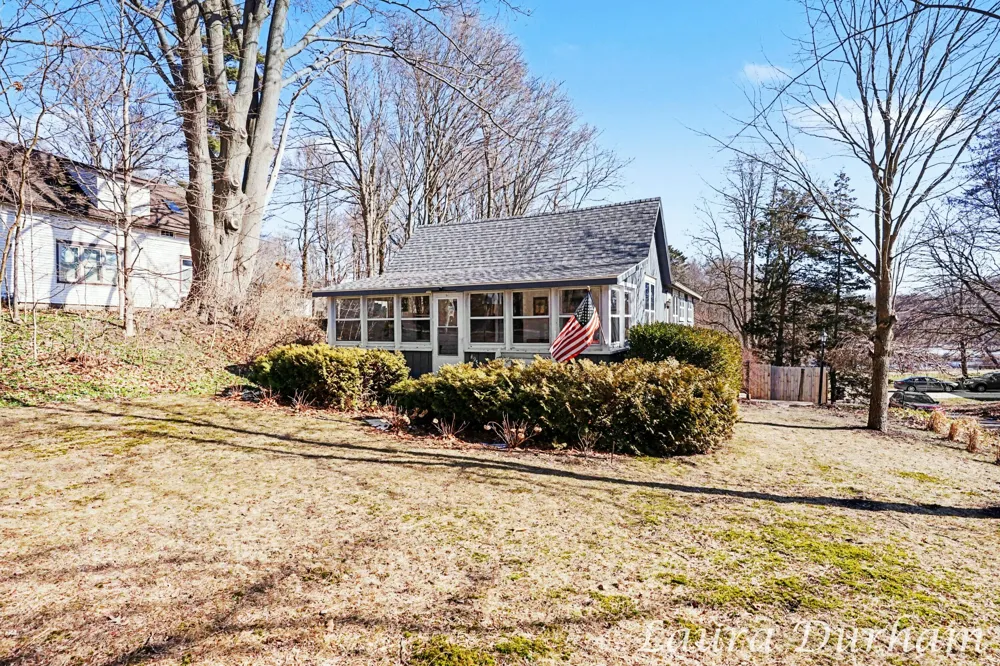 895 Holland Street Saugatuck City, MI 49453