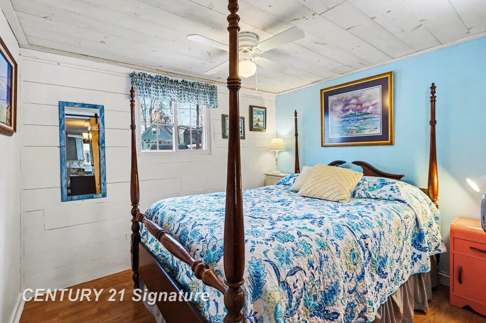 152 Hilda Drive Surrey Township, MI 48622