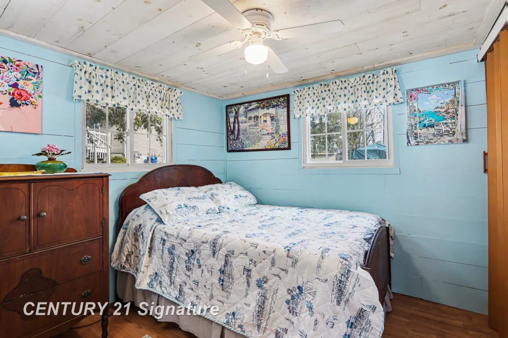 152 Hilda Drive Surrey Township, MI 48622