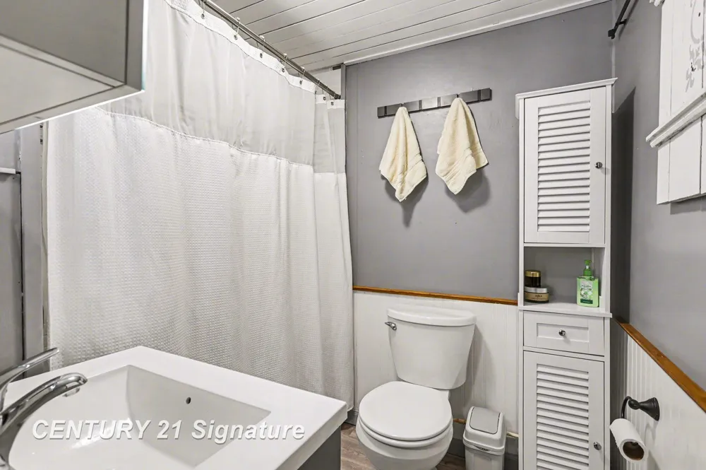 152 Hilda Drive Surrey Township, MI 48622