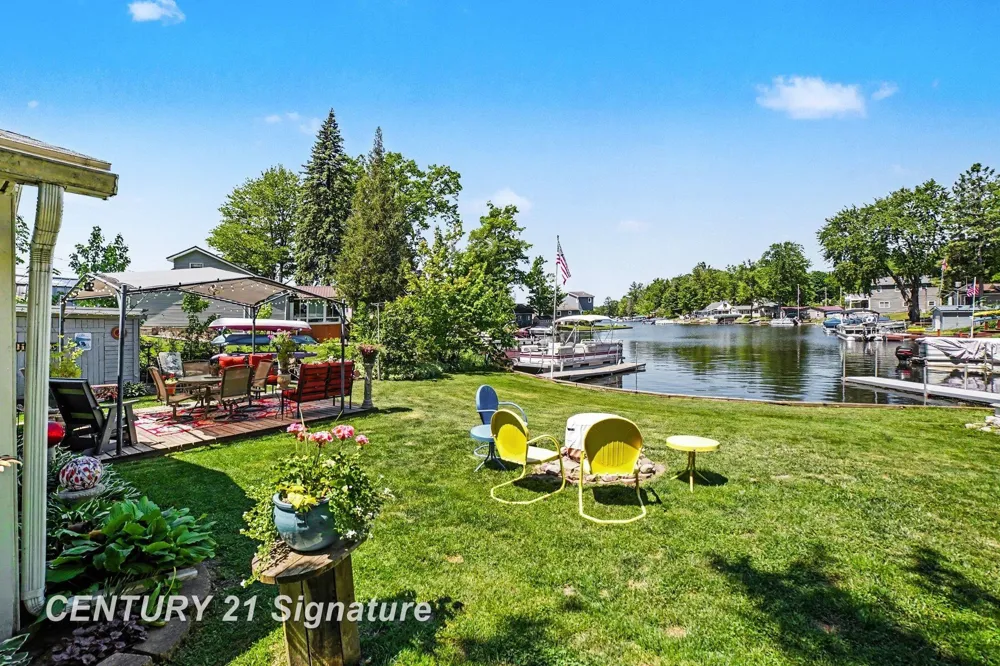 152 Hilda Drive Surrey Township, MI 48622