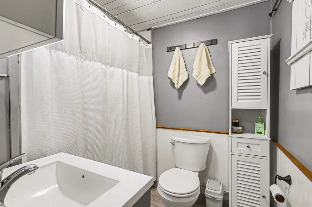 152 Hilda Drive Surrey Township, MI 48622