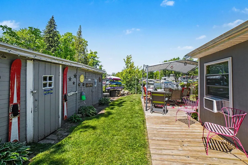 152 Hilda Drive Surrey Township, MI 48622