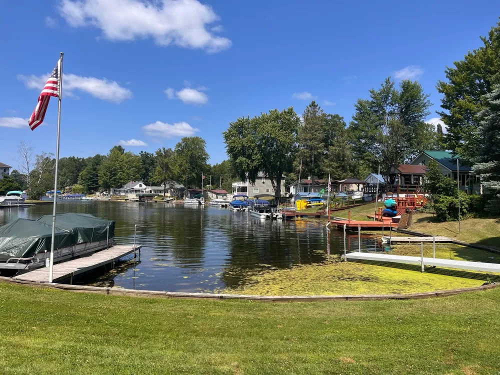 152 Hilda Drive Surrey Township, MI 48622