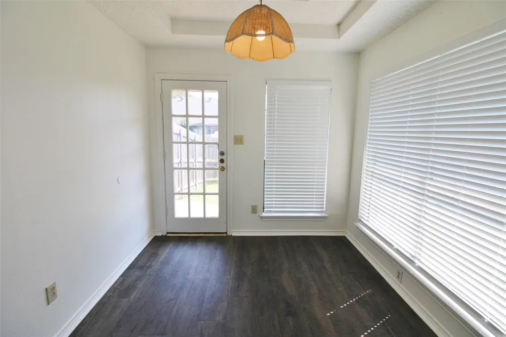 1234 Mockingbird Lane DeSoto, TX 75115