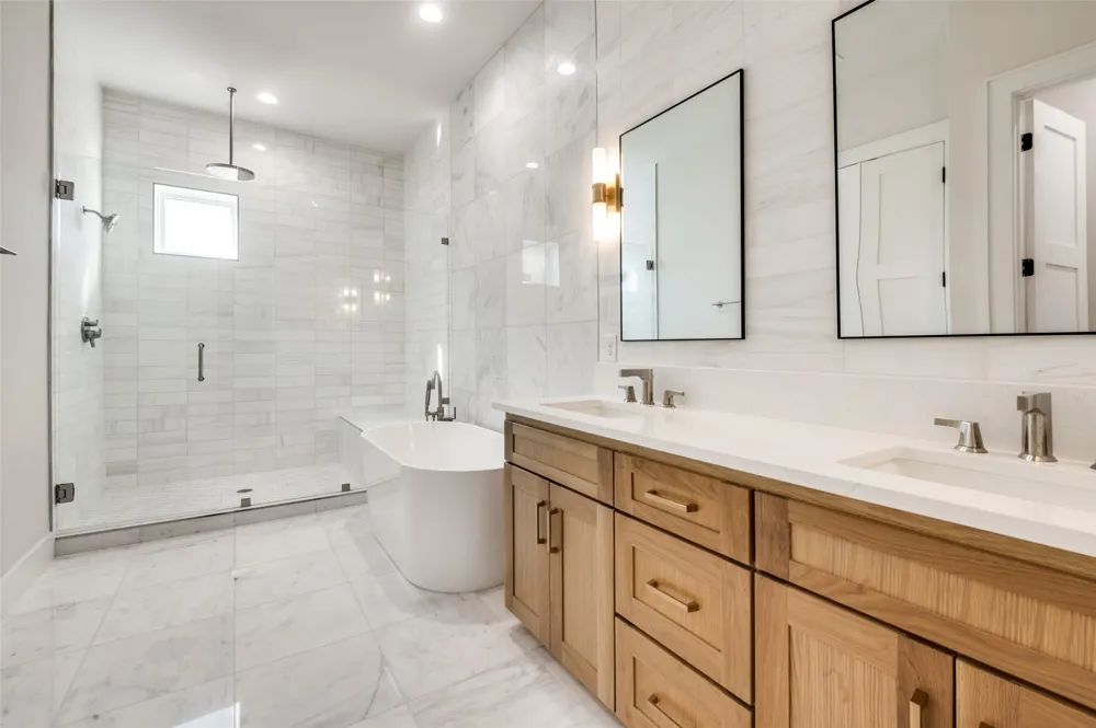 218 E Dallas Road #102 Grapevine, TX 76051