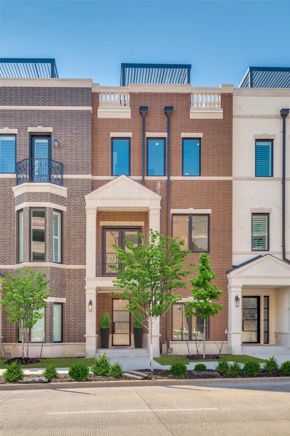 218 E Dallas Road #102 Grapevine, TX 76051