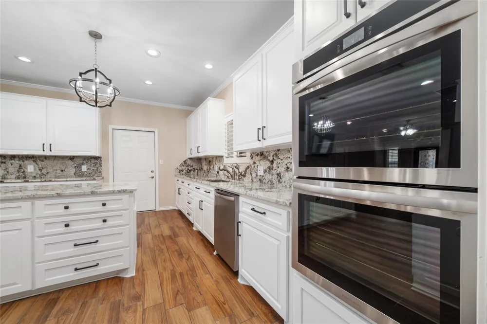 241 E Circle Drive Coleman, TX 76834