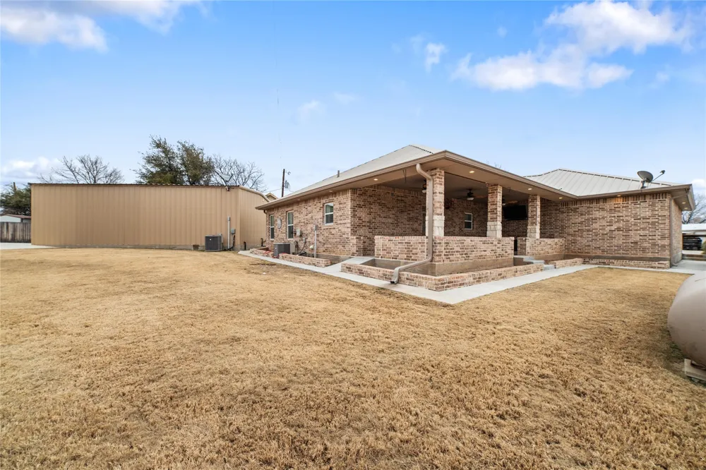 241 E Circle Drive Coleman, TX 76834
