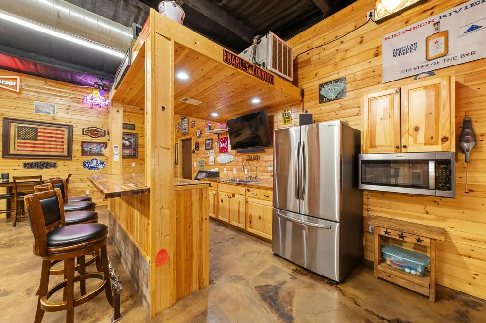 241 E Circle Drive Coleman, TX 76834