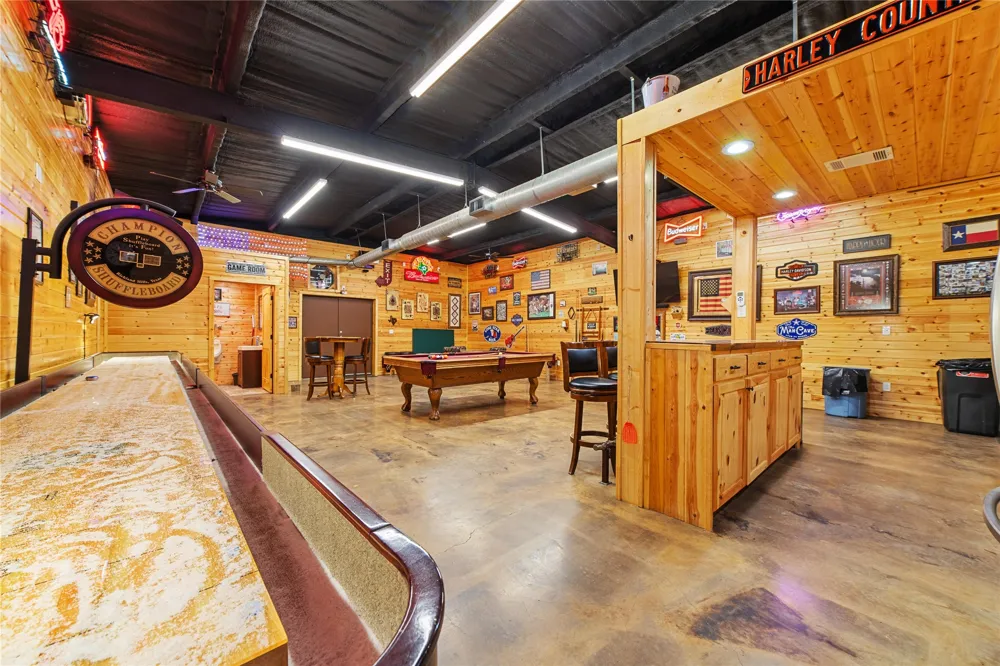 241 E Circle Drive Coleman, TX 76834