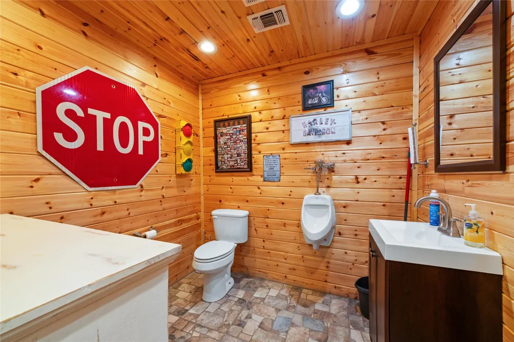 241 E Circle Drive Coleman, TX 76834