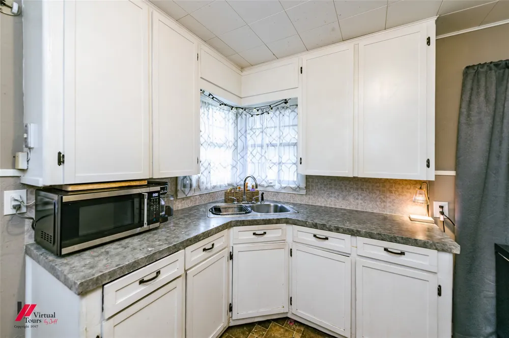 214 Ellis Drive Minden, LA 71055