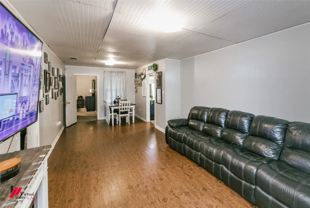 214 Ellis Drive Minden, LA 71055