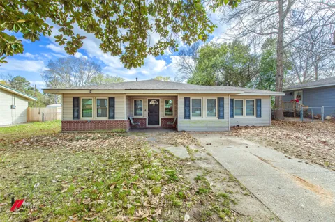 214 Ellis Drive