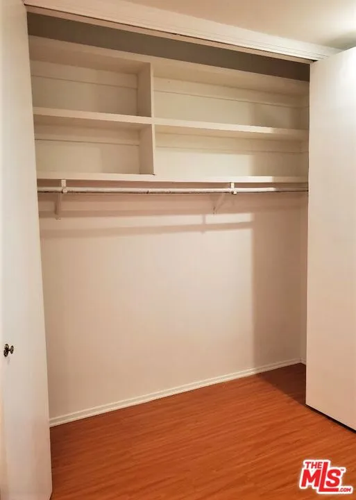 435 PALM DRIVE #202 Beverly Hills, CA 90210