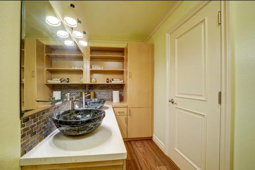 1377 Knoll Road ##A Redlands, CA 92373