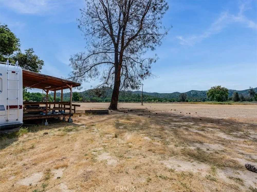 1535 Parkhill Road Santa Margarita, CA 93453