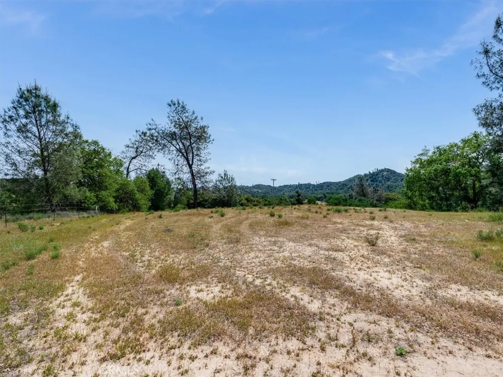 1535 Parkhill Road Santa Margarita, CA 93453