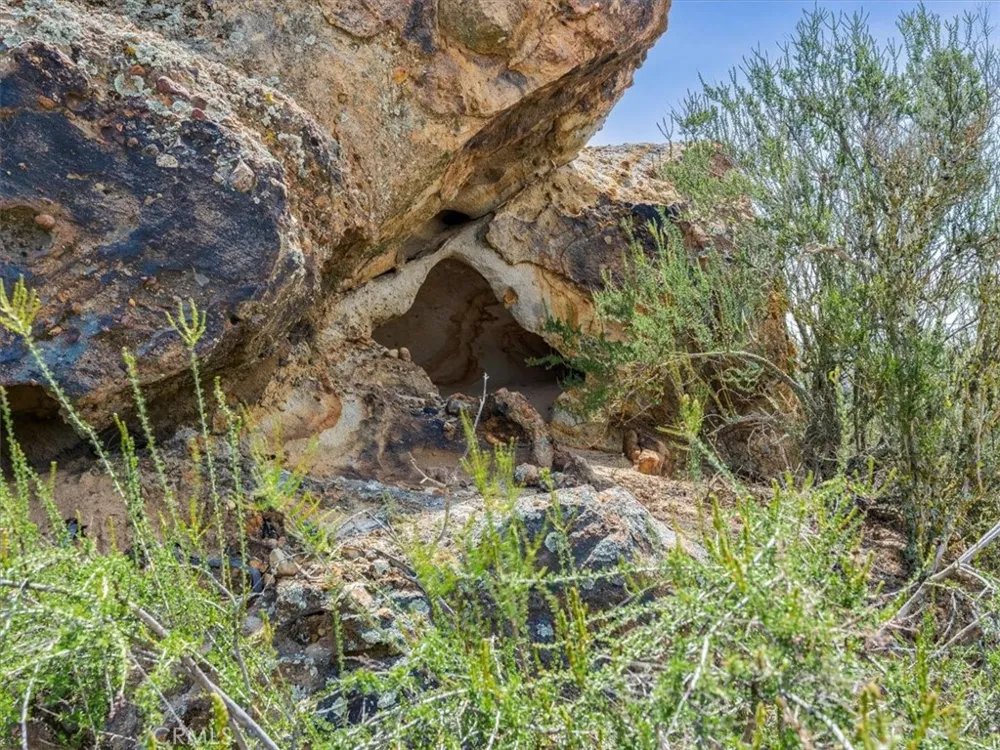 1535 Parkhill Road Santa Margarita, CA 93453