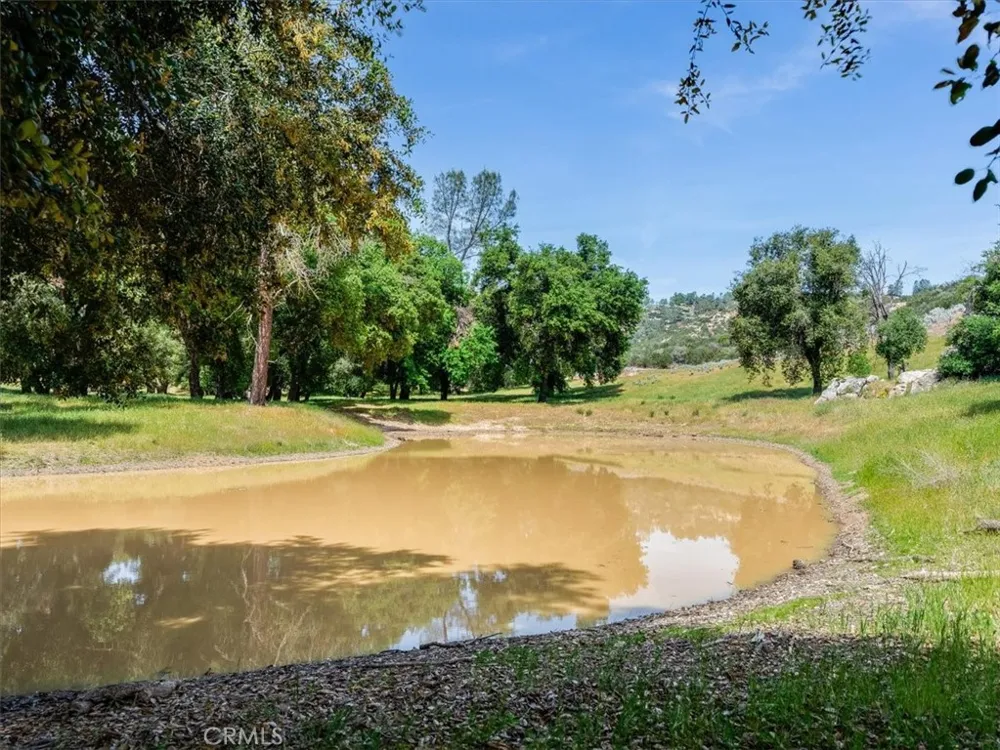 1535 Parkhill Road Santa Margarita, CA 93453