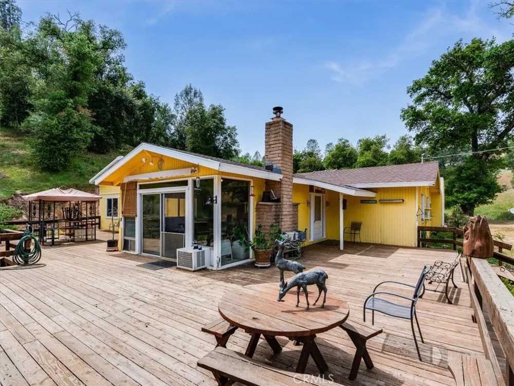 1535 Parkhill Road Santa Margarita, CA 93453