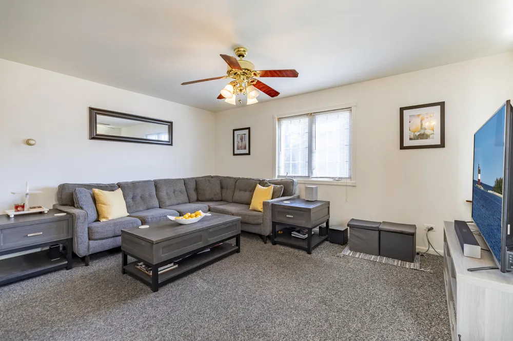 3446 E 69th Avenue Merrillville, IN 46410