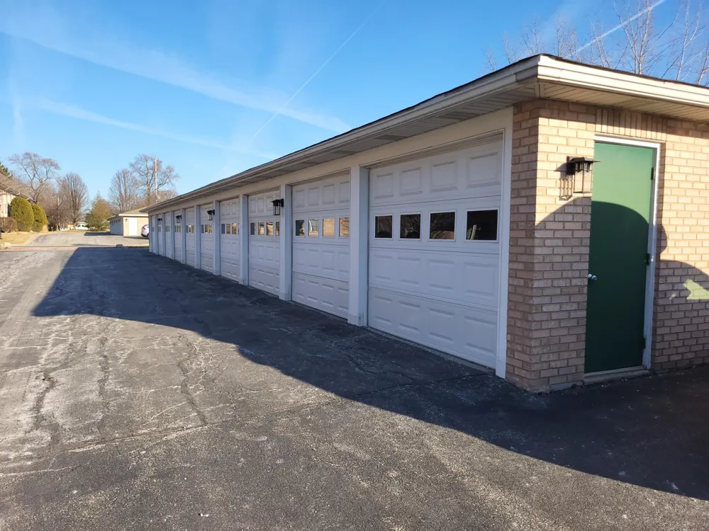 2720 Georgetowne Drive #B2 Highland, IN 46322
