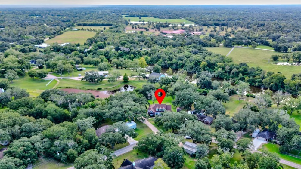 7547 County Road 684d Sweeny, TX 77480