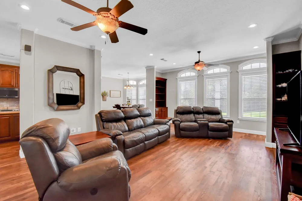 7547 County Road 684d Sweeny, TX 77480