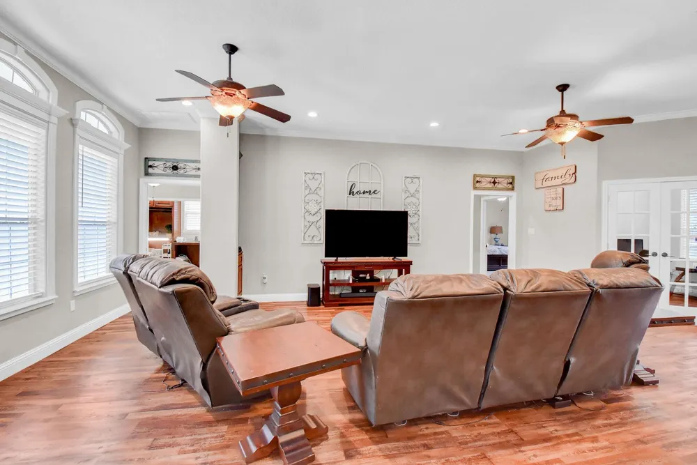 7547 County Road 684d Sweeny, TX 77480