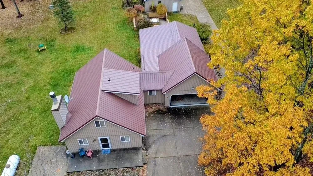 108 Deerwood Court Roscommon, MI 48653