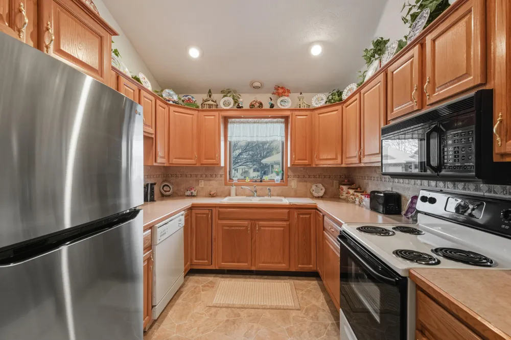 3590 Brook Point Drive Hamilton, MI 49419