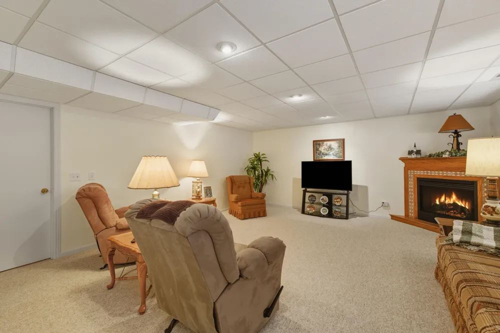 3590 Brook Point Drive Hamilton, MI 49419