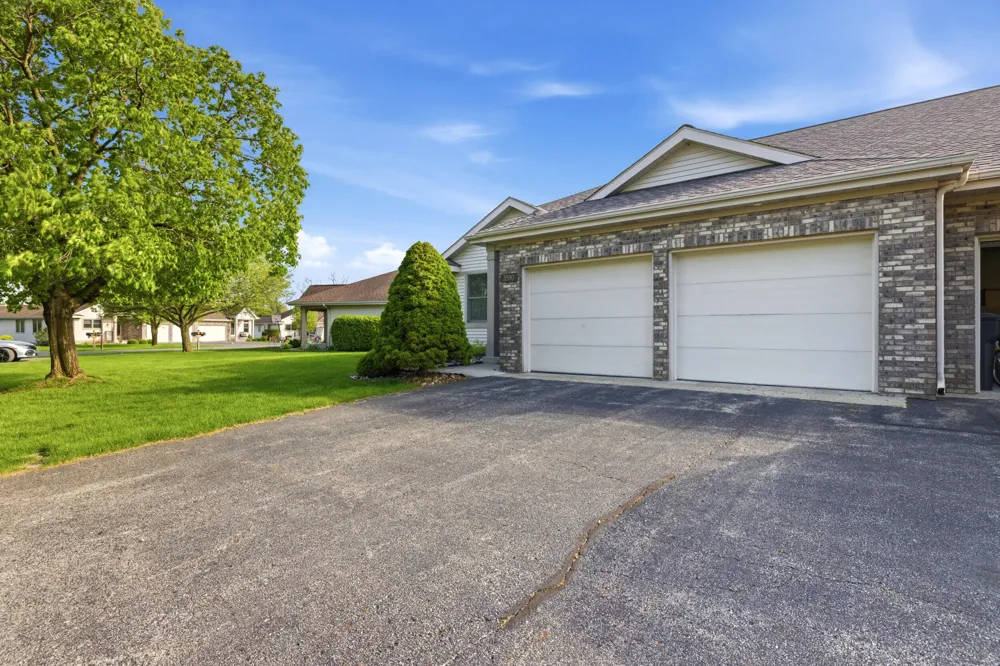 3590 Brook Point Drive Hamilton, MI 49419