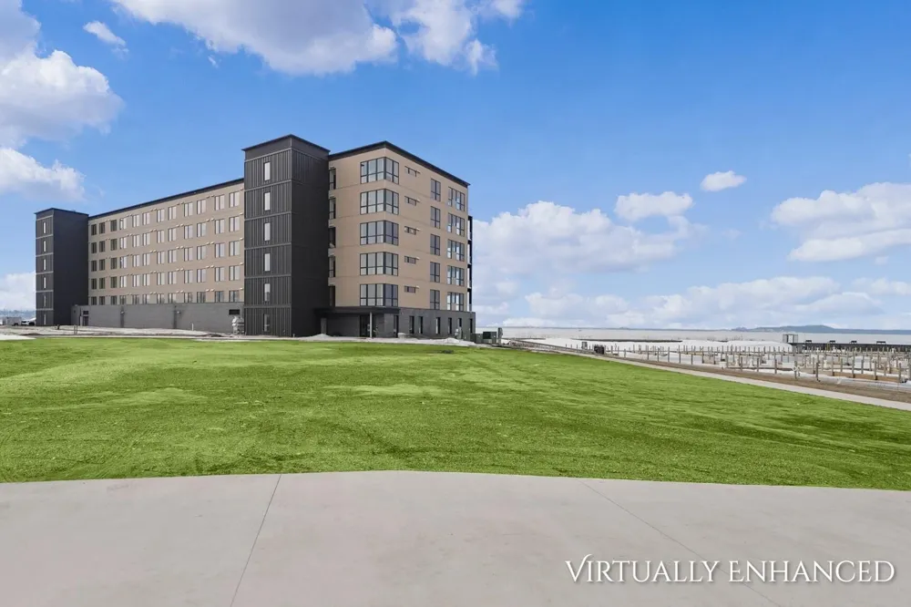 901 Adelaide Circle #607 Muskegon, MI 49441