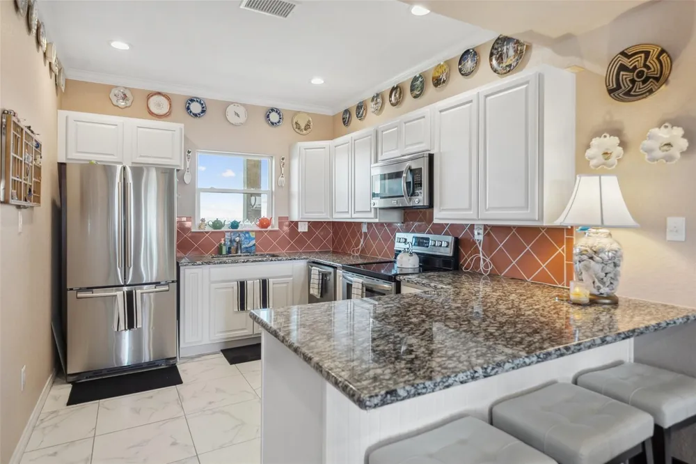521 Beachfront Drive Matagorda, TX 77457