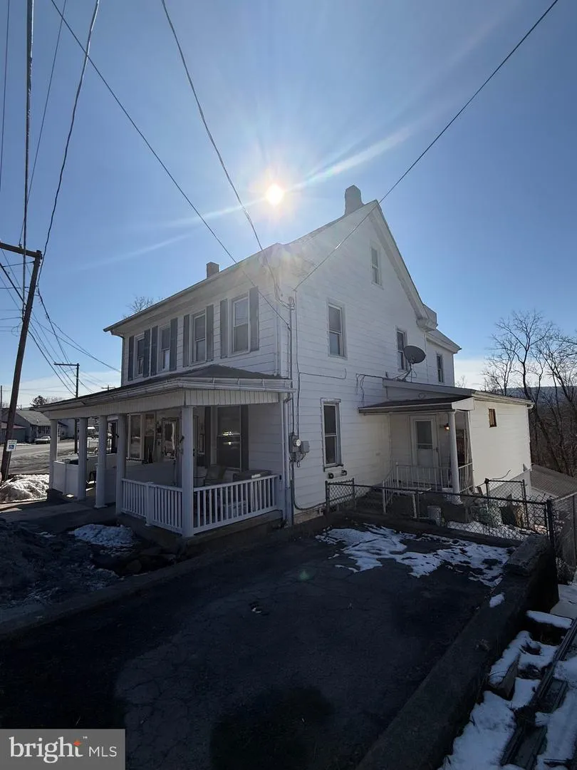 201 BROAD STREET Ashland, PA 17921