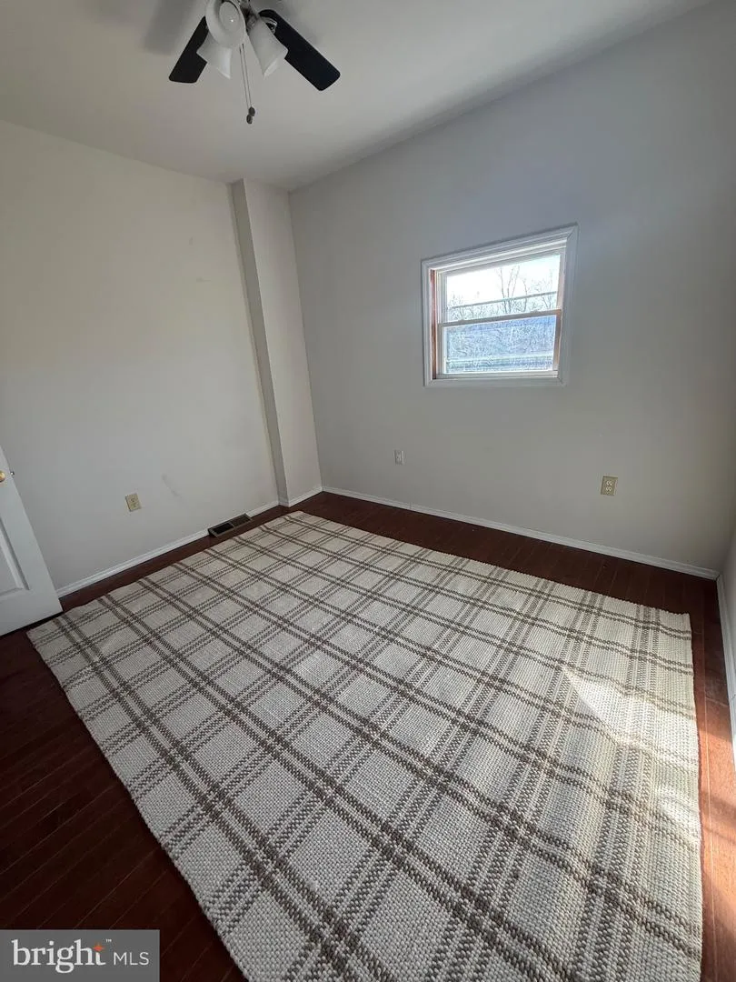 201 BROAD STREET Ashland, PA 17921