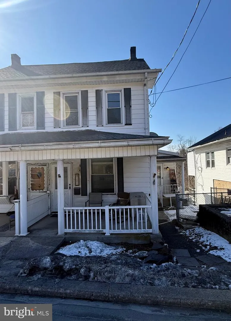 201 BROAD STREET Ashland, PA 17921