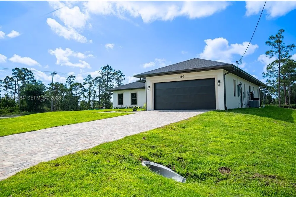 1160 edelweiss Other City - In The State Of Florida, FL 33974