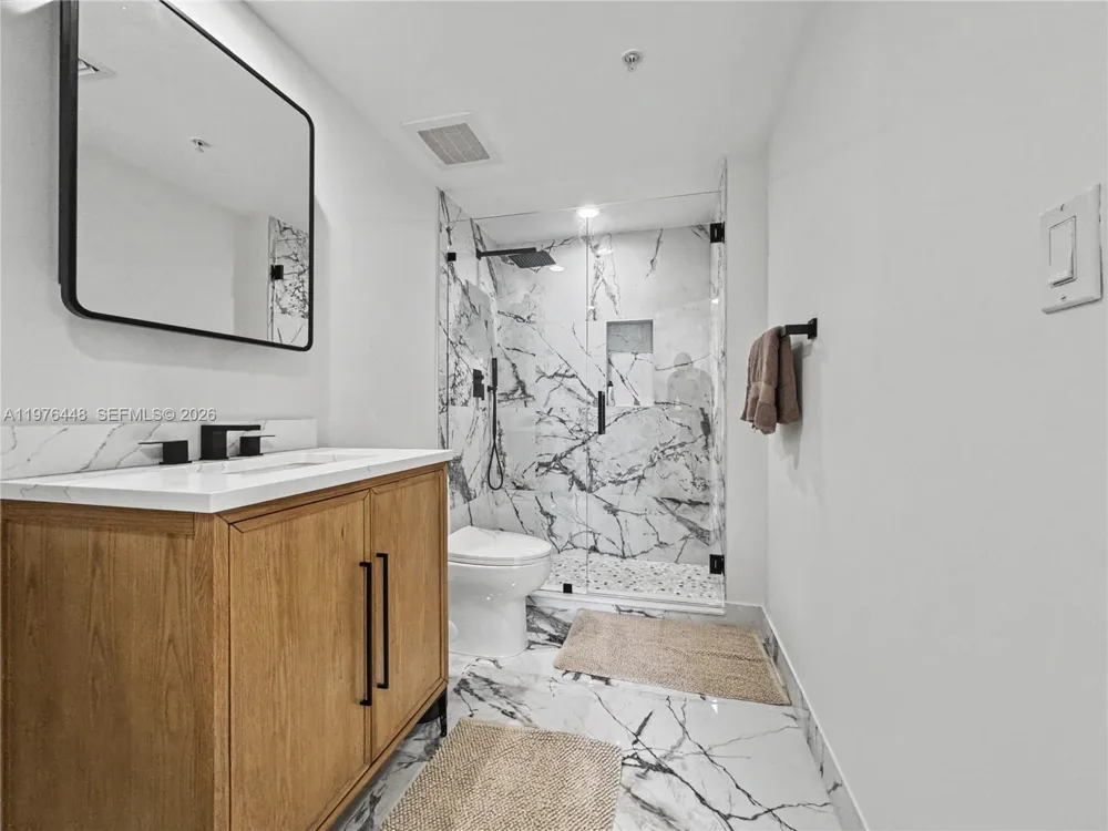 1755 E Hallandale Beach Blvd #2207E Hallandale Beach, FL 33009
