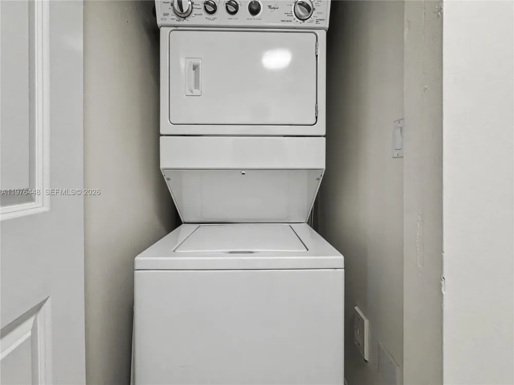1755 E Hallandale Beach Blvd #2207E Hallandale Beach, FL 33009