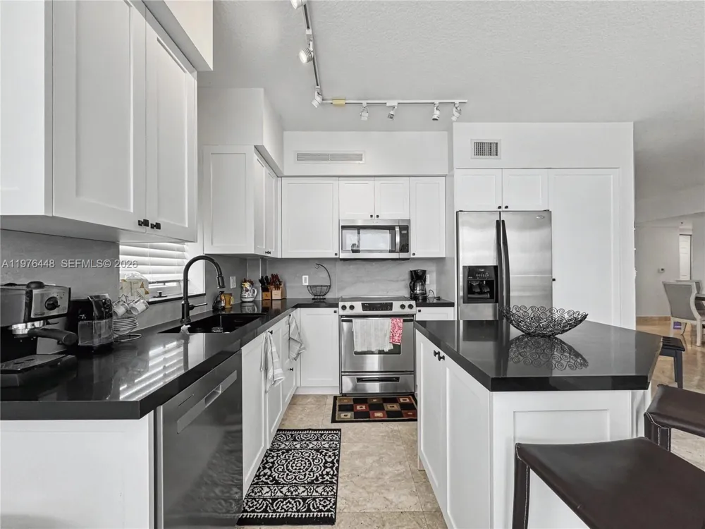 1755 E Hallandale Beach Blvd #2207E Hallandale Beach, FL 33009