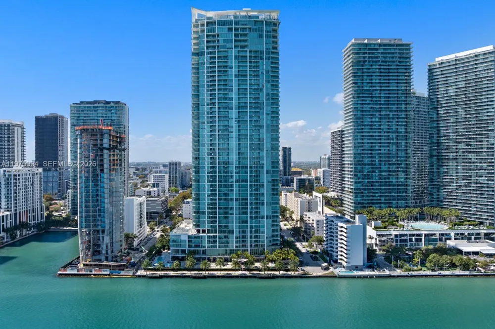 2900 NE 7th Ave #UPH-4602 Miami, FL 33137