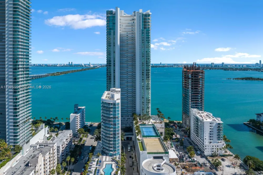 2900 NE 7th Ave #UPH-4602 Miami, FL 33137