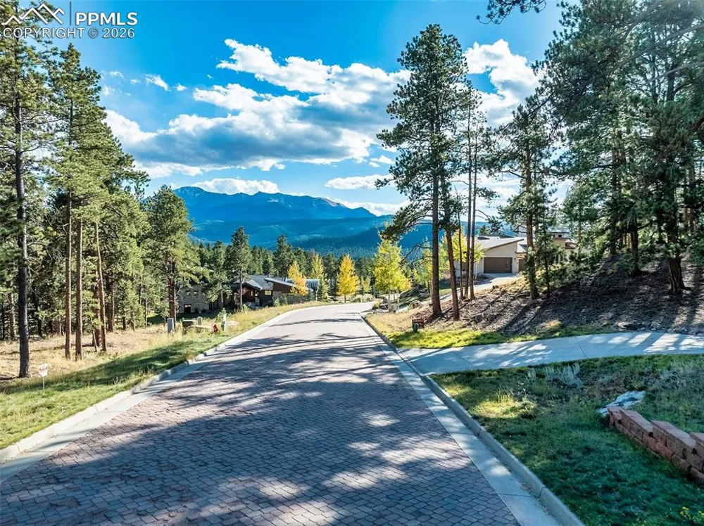 270 Thunder Ridge Drive Woodland Park, CO 80863