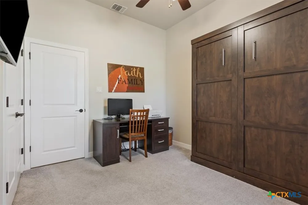 102 Rancho Del Lago Lane Morgans Point Resort, TX 76513