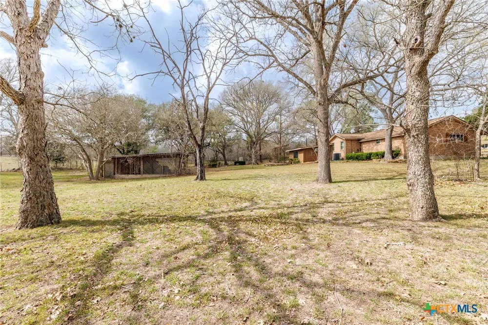3603 US Highway 90A E Gonzales, TX 78629