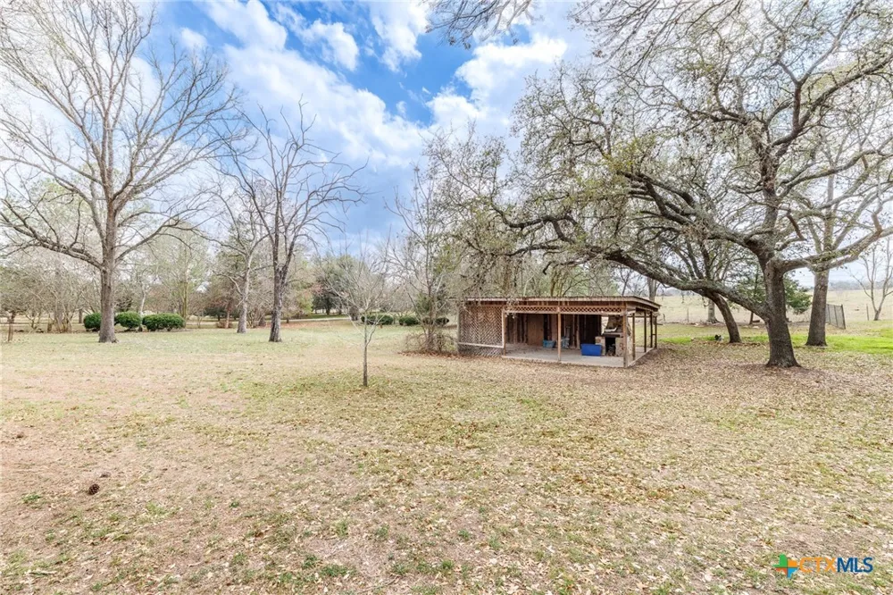 3603 US Highway 90A E Gonzales, TX 78629